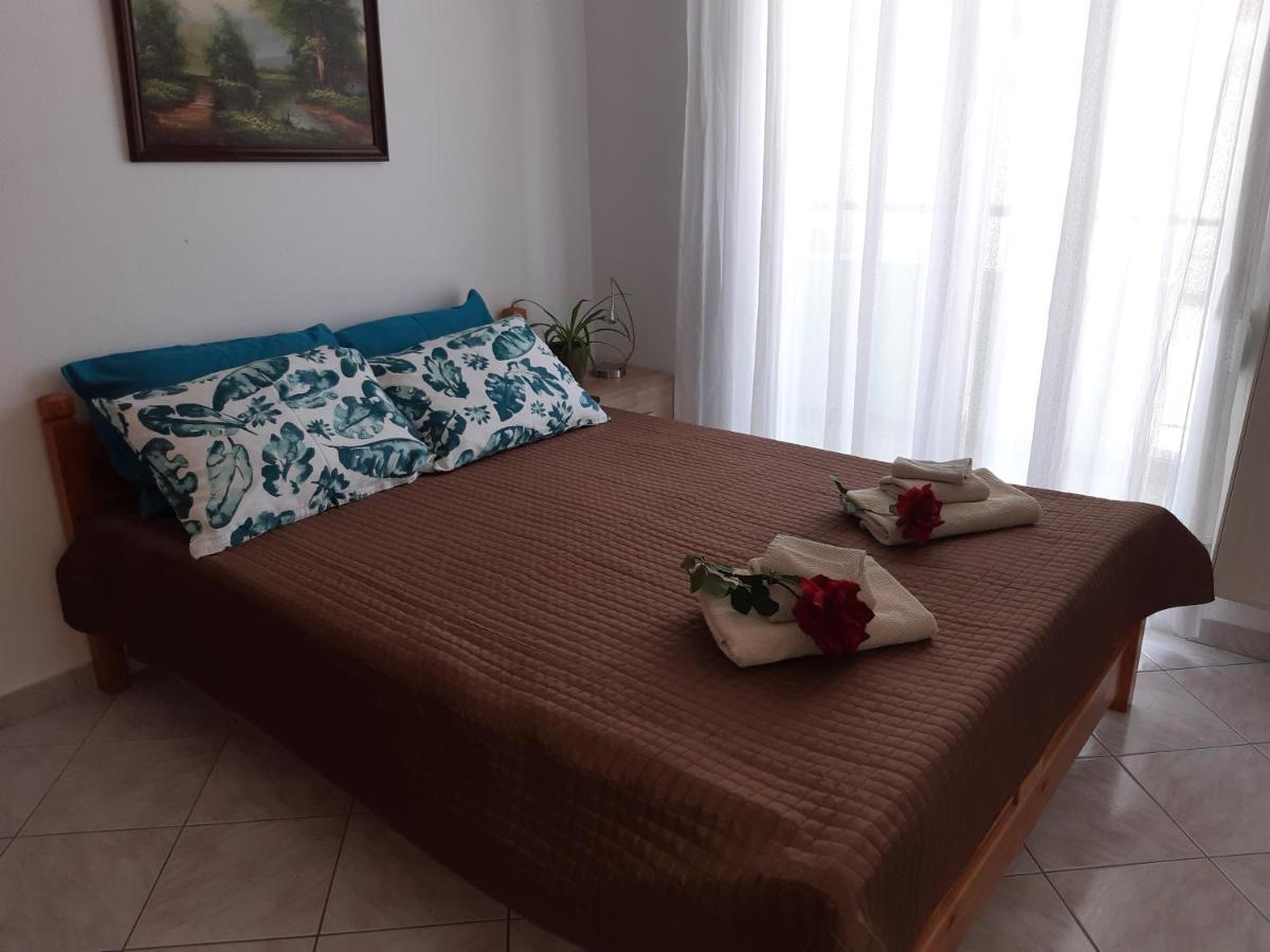 Iraklitsa Bay View Apartment Nea Iraklitsa Bagian luar foto