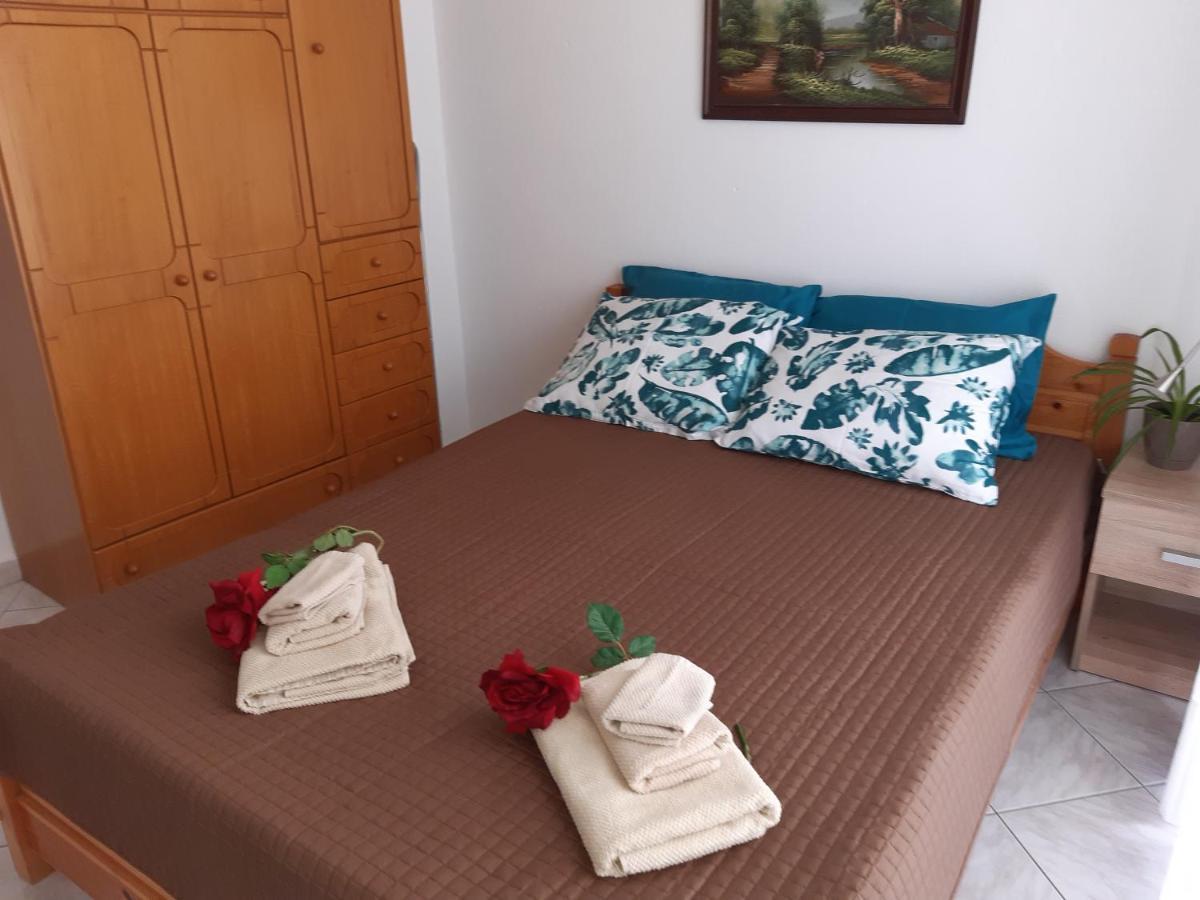 Iraklitsa Bay View Apartment Nea Iraklitsa Bagian luar foto
