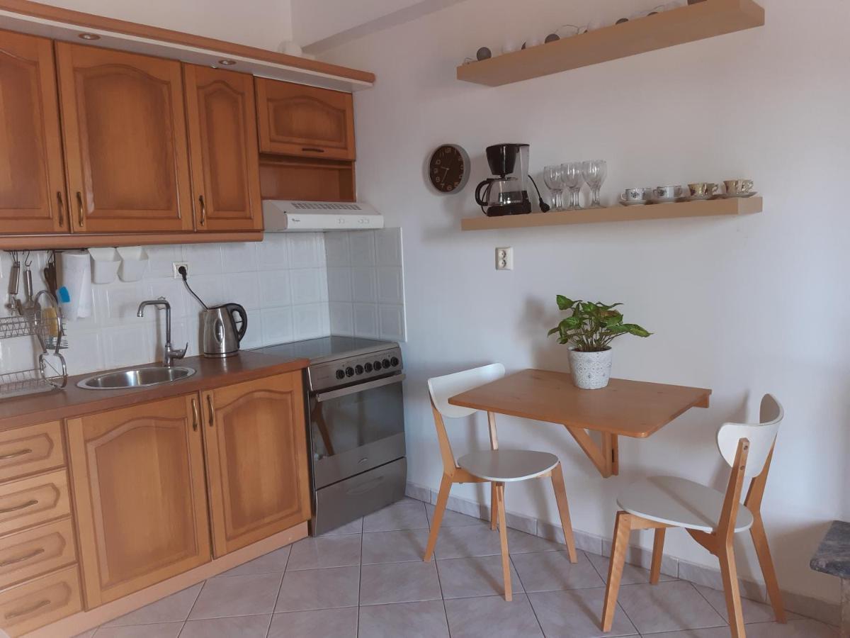 Iraklitsa Bay View Apartment Nea Iraklitsa Bagian luar foto
